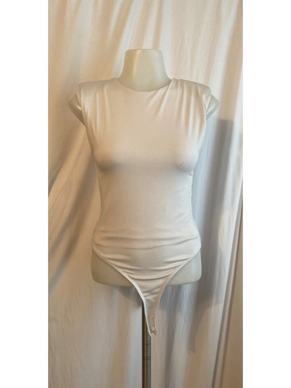 Zara Ivory White Ruched Deep V Neck Bodysuit Size S